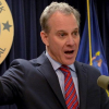 Tổng chưởng lý New York từ chức vì bê bối tình dục