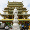 Khám phá ngôi chùa có chánh điện cao nhất Việt Nam ở Sài Gòn