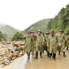 Chùm ảnh: Phó Thủ tướng Trịnh Đình Dũng chỉ đạo khắc phục hậu quả thiên tai tại Lai Châu