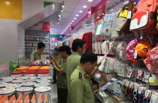 Xử lý cán bộ vụ Con Cưng: Sao muộn thế?