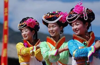 Kỳ lạ nơi phụ nữ thoải mái có tình một đêm, làm mẹ đơn thân, con không cần bố