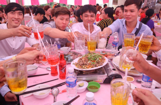 Đám cưới không bia rượu