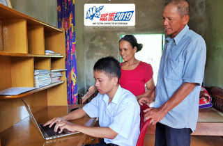 Nghị lực mùa thi: Con trai thợ nề và tấm huy chương quốc tế