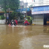 Sau cơn mưa lớn, nhiều tuyến đường ở Lâm Đồng biến thành sông
