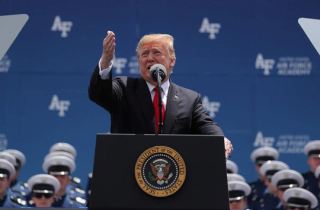 Ông Trump: Công nương Anh “xấu tính” với tôi