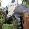 Vụ container lùa ôtô: Có đến 4 người trong 1 gia đình tử nạn