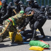 6 cận vệ Tổng thống Cameroon lãnh án vì tấn công phóng viên