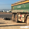 Xe tải cán chết 2 người tại Bình Định: Tài xế bỏ trốn khỏi hiện trường