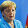 Thủ tướng Đức run bần bật lần thứ ba trong vòng một tháng