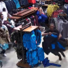 Vụ cướp quần áo như 'nhảy flashmob' tại cửa hàng ở Mỹ