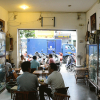 ‘Chợ đồ cổ’ trong quán cà phê trung tâm Sài Gòn