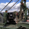 Bộ đội công binh Việt Nam làm quen khí tài tại hội thao quân sự ở Nga