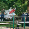 Máy bay Mỹ đâm vào khu dân cư, ba người chết