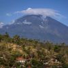 Người Bali đổ lỗi du khách sex trên Agung khiến núi lửa phun trào