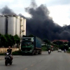 Cháy lớn thiêu rụi kho hàng nghìn mét vuông ở Hưng Yên, khói cuồn cuộn đen kịt trời