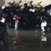 Hàng trăm xe máy, ôtô ngâm nước dưới hầm chung cư ở Sài Gòn