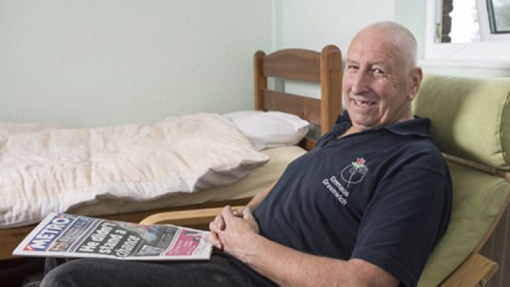 Vợ hay cằn nhằn, chồng bỏ vào rừng sống suốt 10 năm