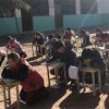 Học sinh Trung Quốc ngồi học ngoài trời 0 độ C