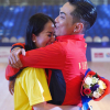 Khánh Thi khóc nức nở khi chồng kém 12 tuổi giành HCV tại SEA Games
