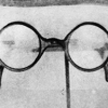 Chiếc kính mắt đặc biệt vạch mặt 2 tên sát nhân hòng 