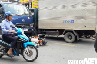Hai người thương vong sau tiếng la hét ‘mất phanh’ của tài xế xe tải