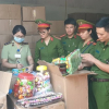 Bắt lô hàng bánh kẹo đồ chơi Trung Quốc lậu trên cao tốc về Hà Nội