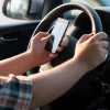 Bộ Công an đề xuất luật hóa cấm dùng điện thoại khi lái ô tô