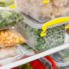 Ỷ lại tủ lạnh, nhiều người đang ăn thực phẩm quá hạn độc hại mà không hay