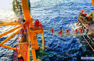 Petrovietnam về đích trước 42 ngày chỉ tiêu khai thác dầu trong nước