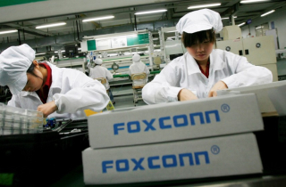 Bí mật trong công xưởng sản xuất iPhone X tại Trung Quốc