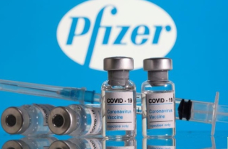 Gia hạn sử dụng thêm 7 lô vaccine Pfizer