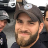 Cảnh sát Florida dùng \'mỹ nam kế\' để quyên tiền giúp nạn nhân bão Irma