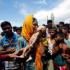 Ảnh em bé Rohingya chết trên tay mẹ khi chạy khỏi Myanmar gây chấn động