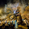 Rồng lửa dài 67 m làm từ 70.000 que hương ở Hong Kong