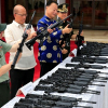 Trung Quốc tặng Philippines 3.000 súng trường