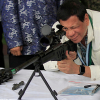 Tranh cãi về khẩu súng diệt thủ lĩnh phiến quân ở Philippines