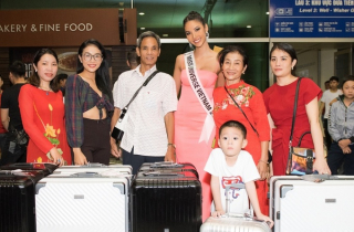 Hoàng Thùy lên đường thi Miss Universe