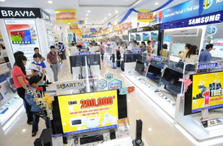 Tay to thâu tóm, hàng điện máy nguy cơ đắt đỏ hơn?