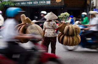 Chuyên gia WB: Giữ thuế VAT thấp chỉ có lợi cho người giàu