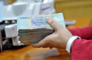 Đề xuất đánh thuế tiền lãi gửi tiết kiệm: Tranh luận nóng