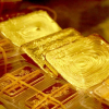 Giá vàng hôm nay 10/11: USD suy yếu, vàng được đà tăng nhanh