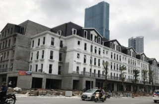 Chênh gần 31 tỷ một căn shophouse