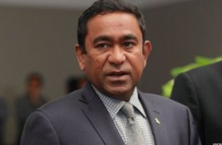 Khủng hoảng nơi “thiên đường hạ giới”: Điều gì đang xảy ra ở Maldives?