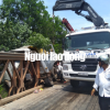 Xe tải đâm vào thành cầu ở Phú Quốc, tài xế chết thảm trong cabin