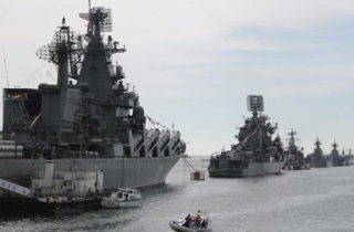 NATO muốn 'nắn gân' Nga trên biển Đen