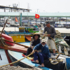 Ngư dân Đà Nẵng tất bật vươn khơi, đón lộc biển đầu năm mới
