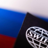Phương Tây loại loạt ngân hàng Nga khỏi hệ thống SWIFT
