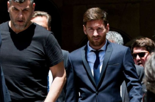 6 bê bối nổi tiếng khiến sự nghiệp của Messi liên tục bị vấy bẩn