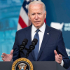 Ông Biden tuyên bố ‘gõ cửa từng nhà’ để đạt mục tiêu tiêm chủng