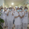 Cả trăm y, bác sĩ Bệnh viện đa khoa Đồng Nai vui mừng vì dỡ bỏ cách ly